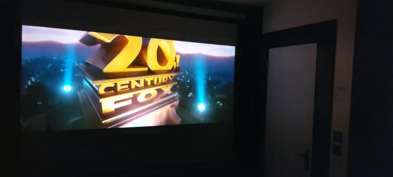 Appartement Cinema Video-Projecteur Et Garage Honfleur Kültér fotó