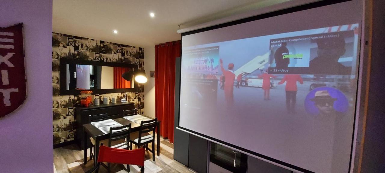 Appartement Cinema Video-Projecteur Et Garage Honfleur Kültér fotó